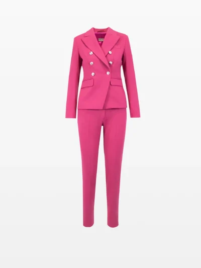 Costum Pink Tailored Elegance